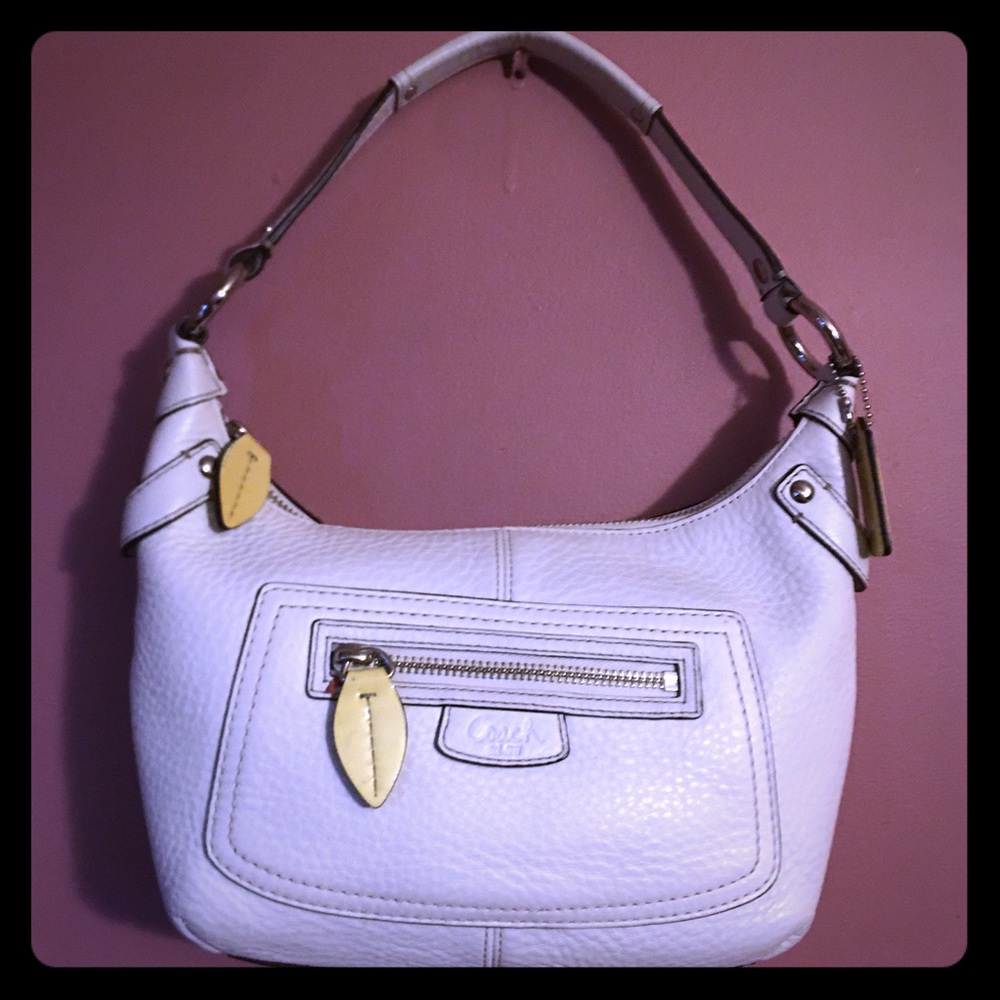 COACH white leather small hobo handbag 👜